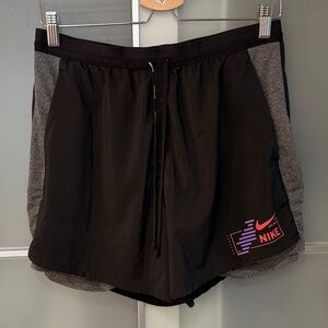 Nike Men's Dri-FIT 2 In 1 Shorts 5 Inch